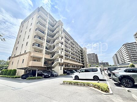 溢れる陽光でご家族の笑顔も輝く 