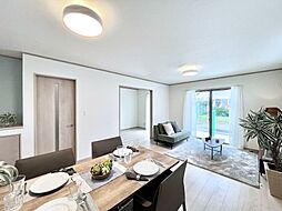 リビング/ダイニングの画像