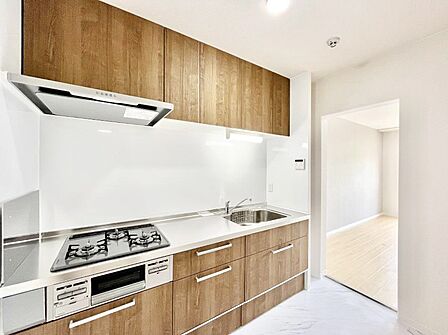 毎日使うキッチンだから、使いやすさ&お手入れのしやすさにこだわりました。