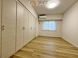 寝室の画像
