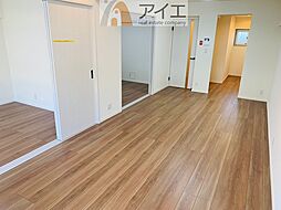 居間