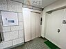 その他：清掃も行き届いたエレベーターホール