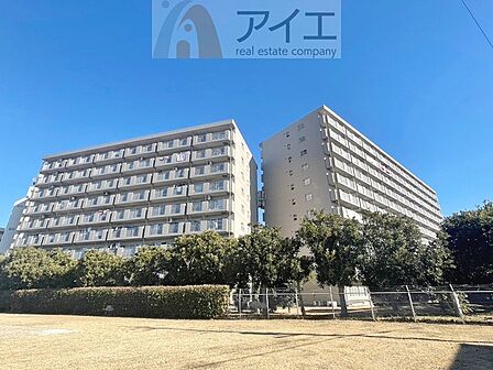 友人を呼びたくなるリノベーション済みのきれいな住まいです