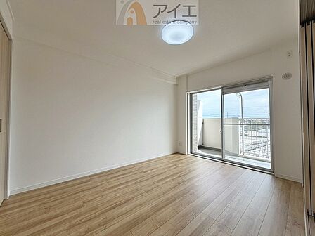 風通しが良く、開放感あふれるお部屋です