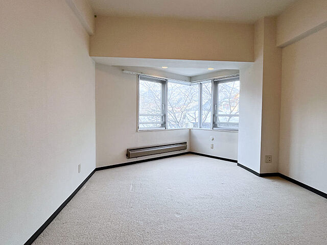 室内 ロイヤルプラザ水上 3階/-