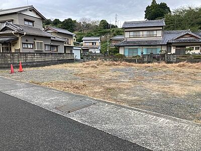 外観：現在建築中の外観画像です。ご内覧は同じメーカーの完成物件へご案内いたしますので、いつでもご相談ください！