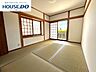 和室：全居室6帖、ベッドや机などの家具を置いてもゆとりのあるお部屋です。