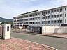 周辺：宇美町立　宇美中学校 1300m
