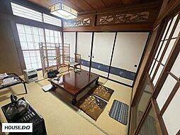 居間