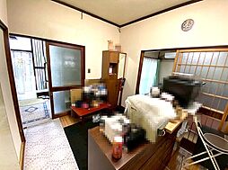 居間
