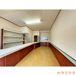 居間
