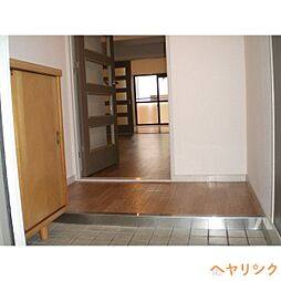 居間