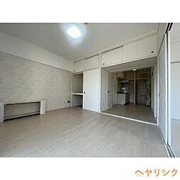 居間