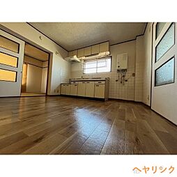 居間