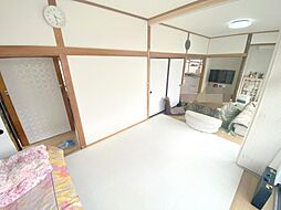 居間