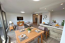 ライオンズマンション大曽根第3 4LDKのリビング/ダイニング