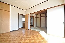 居間