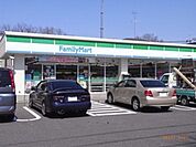 ファミリーマート海田日野橋店 徒歩6分。コンビニ 420m