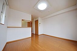 西武拝島線 小川駅 徒歩11分の賃貸アパート 2階1LDKのリビング/ダイニング