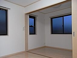 JR青梅線 東中神駅 徒歩9分の賃貸アパート 2階1LDKのリビング/ダイニング