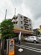 ♪重厚感ある建物ですね♪