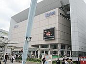 伊勢丹立川店 887m