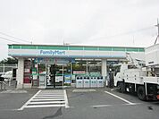 ファミリーマート立川西砂町店 徒歩6分。コンビニ 480m