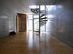 東京メトロ丸ノ内線 四谷三丁目駅 徒歩6分の賃貸マンション 1階1LDKのリビング/ダイニング