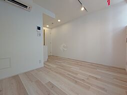 東京メトロ丸ノ内線 四谷三丁目駅 徒歩4分の賃貸マンション 2階ワンルームのリビング/ダイニング