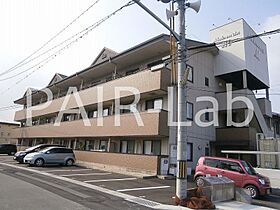 メゾン・ドゥ・M  ｜ 兵庫県姫路市阿保（賃貸マンション2LDK・3階・62.26㎡） その1