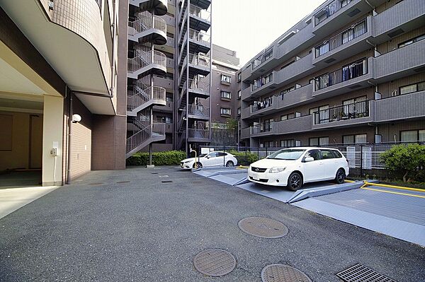 駐車場を拡大表示