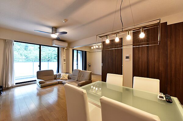 リビング/ダイニング