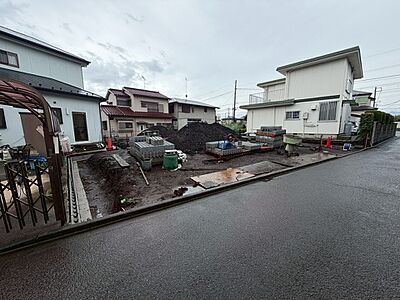 外観:【現地写真】JR相模線「原当麻」駅まで徒歩8分。周辺にはスーパーやホームセンターがありお買い物に便利な立地。 外観:【現地写真】JR相模線「原当麻」駅まで徒歩8分。周辺にはスーパーやホームセンターがありお買い物に便利な立地。