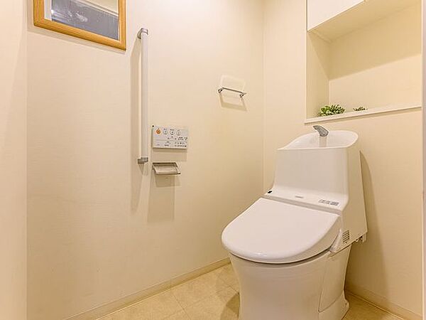 トイレを拡大表示