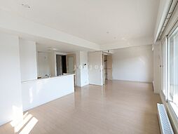 グラティア平岸 301 3階4LDKのリビング/ダイニング