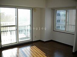 ドリームアヴェニュー広和Ｎｏ．16 701 7階2LDKのリビング/ダイニング