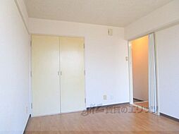 京都市営烏丸線 北大路駅 バス15分 釈迦谷口下車 徒歩4分の賃貸マンション 2階1DKのリビング/ダイニング