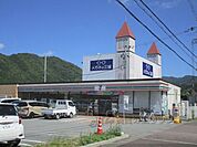 セブンイレブン　篠山大沢店まで1500メートル