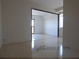 阪急京都本線 桂駅 徒歩15分の賃貸マンション 6階1LDKのリビング/ダイニング