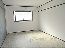 JR山陰本線 亀岡駅 徒歩10分の賃貸マンション 3階1Kのリビング/ダイニング