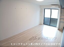 グローブ 304 3階1Kのリビング/ダイニング