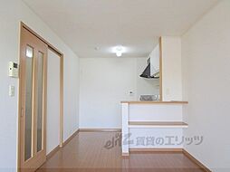 JR草津線 三雲駅 バス12分 里北脇下車 徒歩4分の賃貸アパート 2階2LDKのリビング/ダイニング