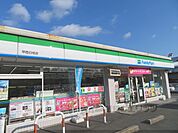 ファミリーマート　甲西日枝店まで500メートル