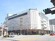 アルプラザ彦根まで900メートル