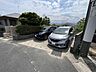 駐車場：駐車場は普通車並列2台分のスペースが確保できます！