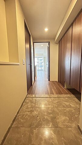 玄関 ザ・パークハウス西新宿タワー60 11階/-