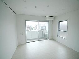 ＳＯＰＨＩＡ（ソフィア） 101 1階ワンルームのリビング/ダイニング