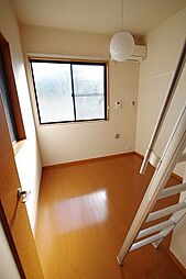 アークグレイス 202 2階1Kのリビング/ダイニング