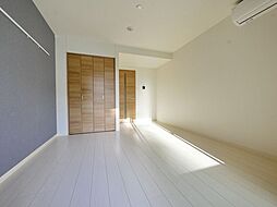 ＬＯＣ’Ｓ　ＫＵＲＯＫＡＷＡ 308 3階1Kのリビング/ダイニング