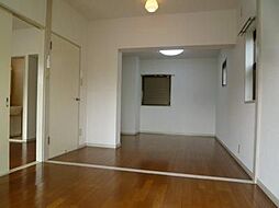 ヴィエンベニード 102 1階2LDKのリビング/ダイニング